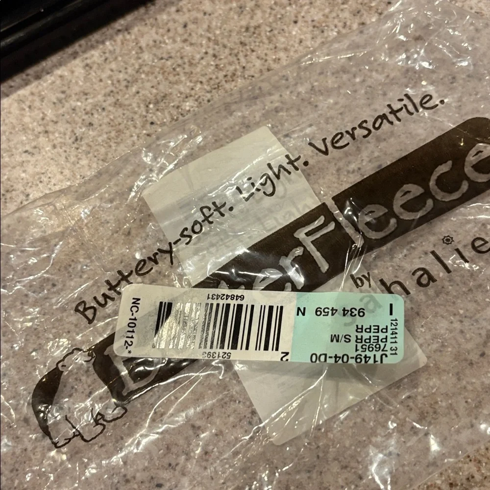 NWT Fleece Ear Bags and Mittens w Flip Top Access!